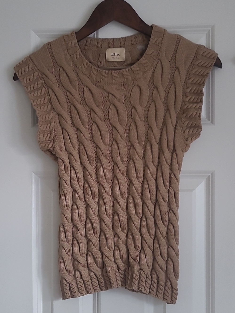 Elle Cable-Knit Sleeveless Crewneck Sweater - Beige